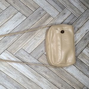 Vintage Bentely 👜 Bag true beige, (man made)